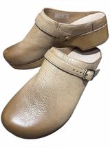 NWOT Dansko Berry Mule Clog Distressed Tan Size 38 Photo 0