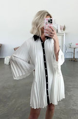 Flourish in Frills Dress White Size M Photo 0