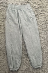 Gray Nike sweatpants Photo 0