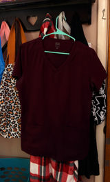 MedCouture Scrubs top and Joggers Photo 0