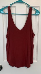 Abercrombie‎ and Fitch Red Drapey V-Neck Knit Tank Women's Size Small Photo 0