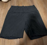 Aerie High-Rise Grey ruffle Ribbed Women’s Bike Shorts Photo 0