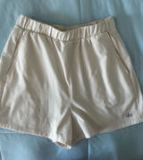alo shorts size xs cream Photo 0