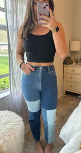 Hollister Ultra High-Rise Mom Jean Photo 0