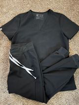 Women’s Scrub Set Black Size S/P Zamora Joggers And Casma Top Photo 0