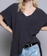 POL Knit V Neck Short Sleeve‎ Pocket Tunic Top Charcoal Gray Size M Photo 0