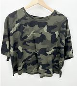 Old Navy Active Green Black Camo Cropped Short Sleeve Tee Women's Size Medium Photo 0