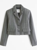 NWOT Abercrombie & Fitch Gray Pinstripe Cropped Blazer Photo 0