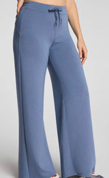 Spanx air essentials wide leg pants size small  Photo 0