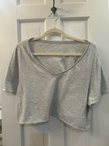 american eagle grey shirt  Photo 0