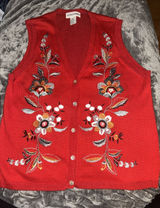 Alfred Dunner‎ Red Embroidered Sweater Vest Women's Medium Floral Cottagecore Photo 0