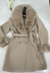 EMPRADA Women's Cream Faux Fur Collar Long Coat Photo 0