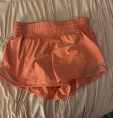 Lululemon Hotty Hot Shorts 2.5" Photo 0