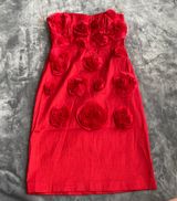 Romeo & Juliet Couture Red Rose Strapless Mini Dress Photo 0