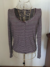American Eagle Soft & Sexy Maroon Stripe Long Sleeve V Neck Top Medium Photo 0
