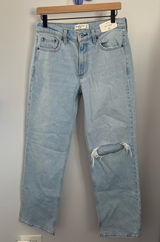 Abercrombie & Fitch 26 NEW Baggy Low Rise Jeans Light Wash Distressed Knee Photo 0