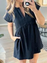 Universal Thread Black Linen Short Sleeve V-Neck Babydoll Dress with pockets Photo 0