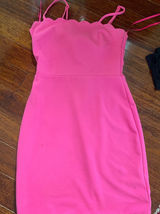 Bright pink body con dress Photo 0