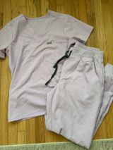 FIGS Scrub Set Jogger Photo 0