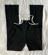 Black and white SHEIN flare pants with white trim #y2kfashion #flares Size 4 Worn once Very soft quality but don't need them anymore Photo 0