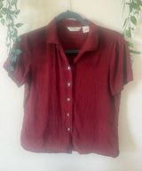 Tommy Bahama 100% silk Short-Sleeve Button Down Shirt in Deep Burgundy Photo 0
