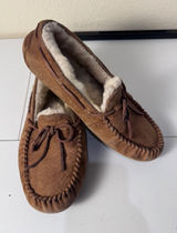 UGG Ansley Moccasin Slippers Women Size 10 Brown Suede Shearling Minimalist‎ Photo 0