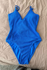 blue 1 peice bathing suit Photo 0