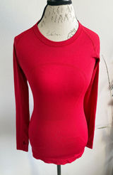 Lululemon Swiftly Tech Long Sleeve Red‎ Running Shirt Size 6 Thumbholes Photo 0