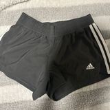 shorts Photo 0
