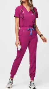 Scrubs Set Photo 0