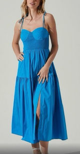 ASTR THE LABEL Tiered Smocked MIDI Dress Photo 0