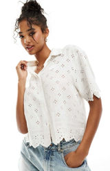 Abercrombie & Fitch Short Sleeve Scallop Hem Eyelet Button Down in White Photo 0