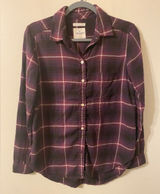 American Eagle Ahh-Mazingly Soft Flannel Boyfriend Fit Small Red White Plaid‎ Photo 0