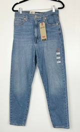 NWT Levi's High Waisted Mom Jean's Medium Wash Size 26x27 Photo 0