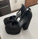 High Heels Photo 0