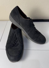 Vionic Abigail Black Suede Sneakers 9.5 Weather Resistant Orthotic‎ Comfort Photo 0