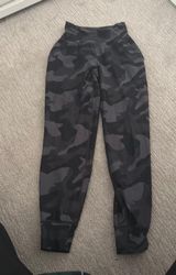 Camo Joggers Photo 0