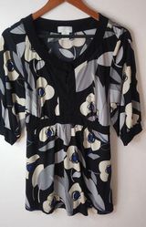 Maurices 1X Black Blue Flowers Top Plus Photo 0