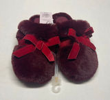 Auden Women's Fuzzy Burgandy Slippers Size small 5/6, Nwt Photo 0
