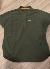 FIGS Scrubs Set Photo 0