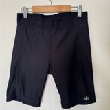 Alo Black Workout Shorts Photo 0