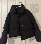 Thick Black Puffer Jacket Size L Photo 0