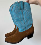 Cowgirl Boots Photo 0