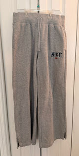 Nike Wide-Leg Sweatpants Photo 0
