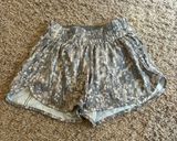 Lulu Shorts Photo 0