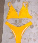 Cupshe Swimsuit Bikini Photo 0