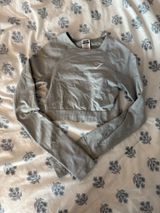 Gymshark Long Sleeve Crop Top Photo 0