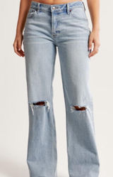 Abercrombie Low-Rise Baggy Jeans Photo 0