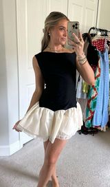 Amazon Mini Dress Photo 0