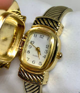 Vintage Gold Tone Enamel Poinsettia hidden face Cuff Style Watch 22mm running Photo 0